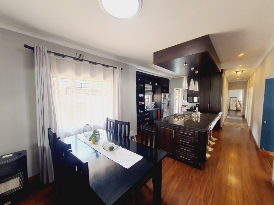 To Let 4 Bedroom Property for Rent in Murrayfield Gauteng