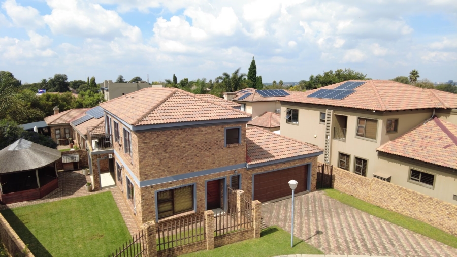 3 Bedroom Property for Sale in Terenure Gauteng