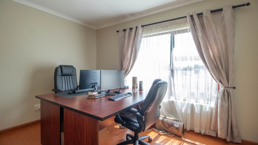 3 Bedroom Property for Sale in Terenure Gauteng