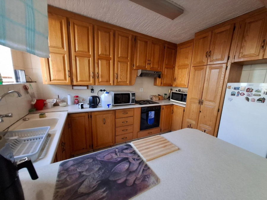 3 Bedroom Property for Sale in Rietfontein Gauteng