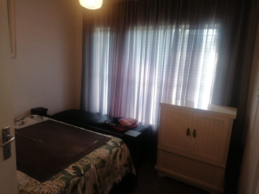 6 Bedroom Property for Sale in Van Riebeeck Park Gauteng