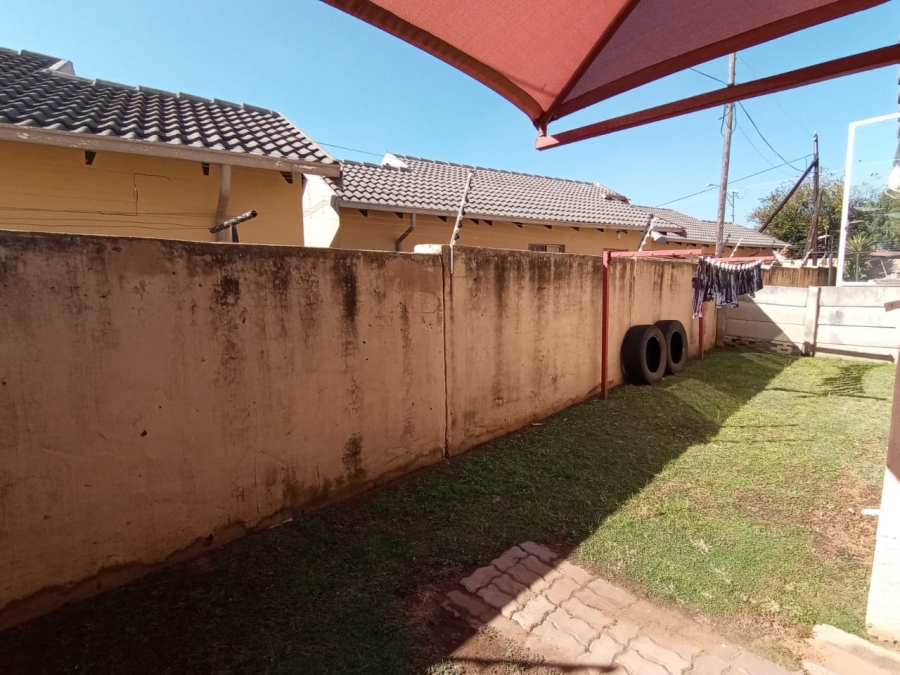 2 Bedroom Property for Sale in Evans Park Gauteng