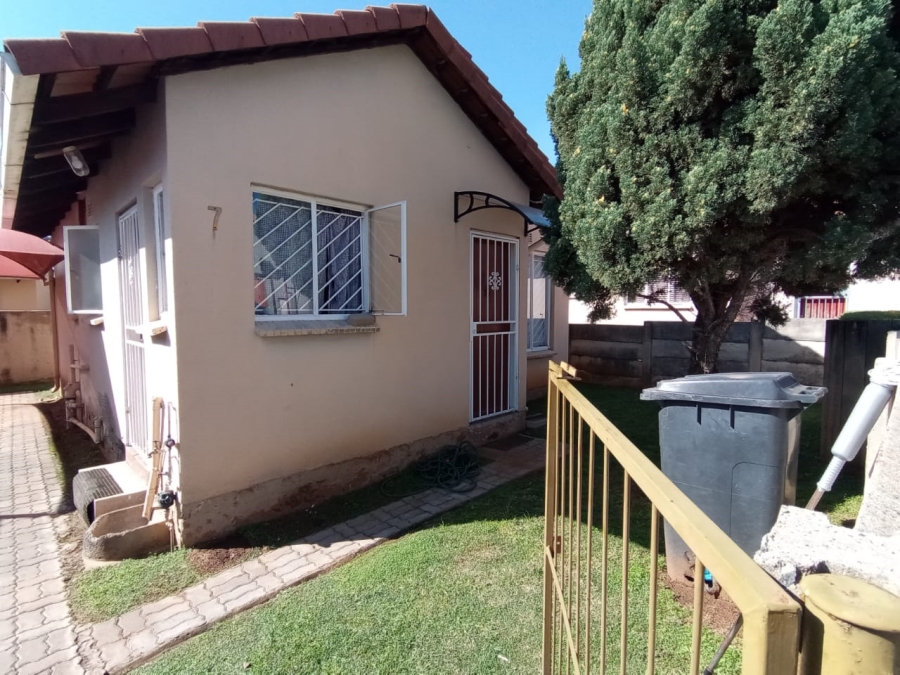 2 Bedroom Property for Sale in Evans Park Gauteng