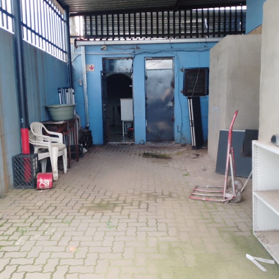  Bedroom Property for Sale in Malvern Gauteng