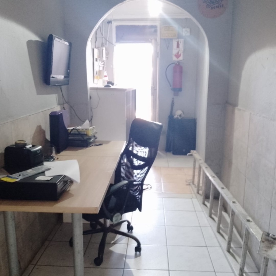  Bedroom Property for Sale in Malvern Gauteng