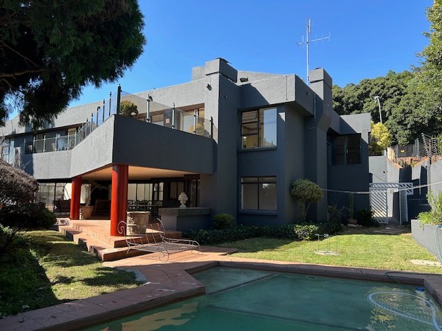 5 Bedroom Property for Sale in Bedford Park Gauteng