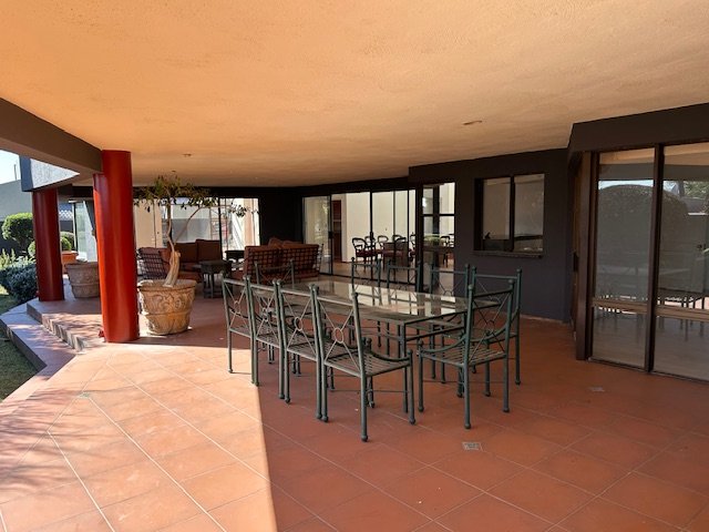 5 Bedroom Property for Sale in Bedford Park Gauteng