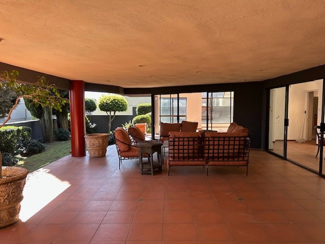 5 Bedroom Property for Sale in Bedford Park Gauteng