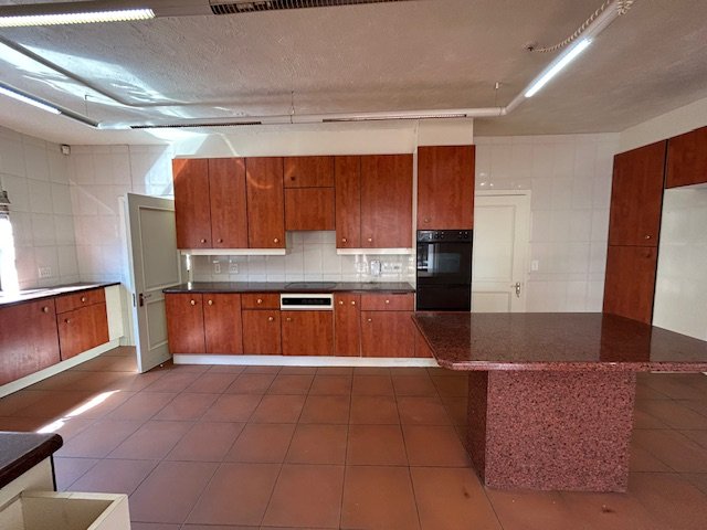 5 Bedroom Property for Sale in Bedford Park Gauteng