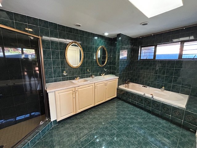 5 Bedroom Property for Sale in Bedford Park Gauteng