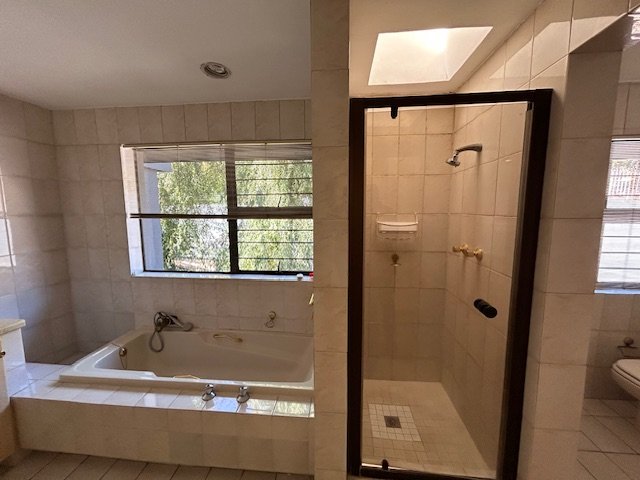 5 Bedroom Property for Sale in Bedford Park Gauteng