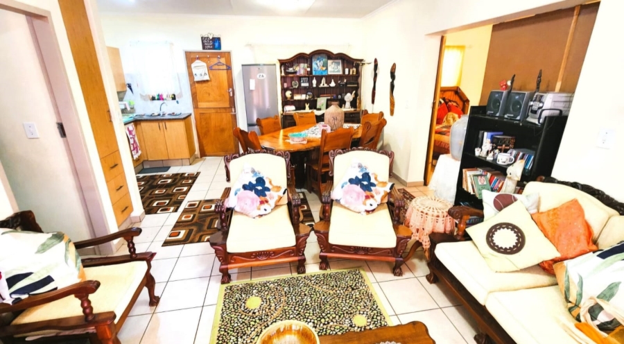 To Let 1 Bedroom Property for Rent in Kleinfontein A H Gauteng