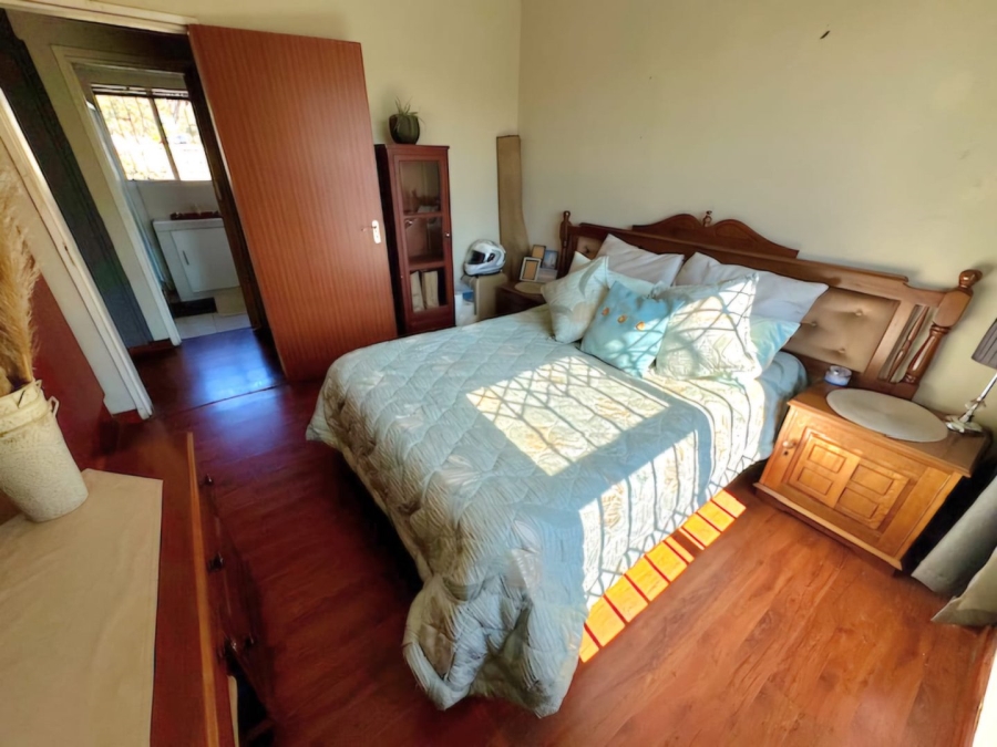 3 Bedroom Property for Sale in Bonaero Park Gauteng