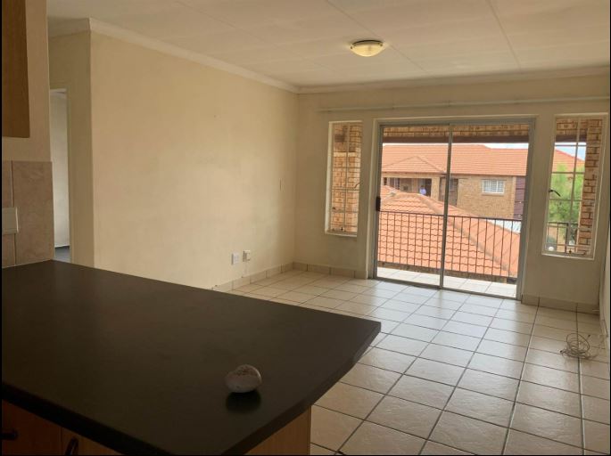 2 Bedroom Property for Sale in Noordwyk Gauteng