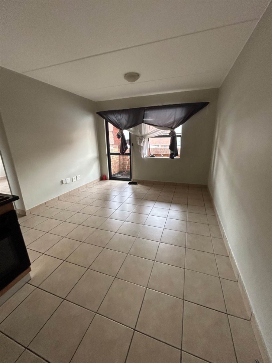 2 Bedroom Property for Sale in Kibler Park Gauteng