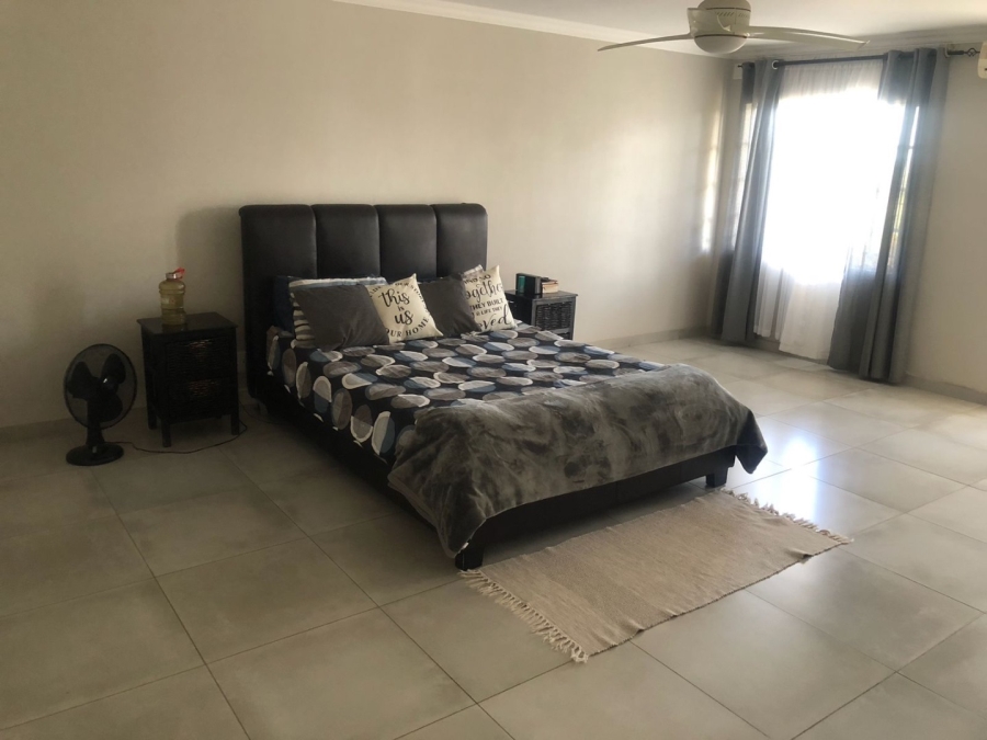  Bedroom Property for Sale in Mnandi Gauteng