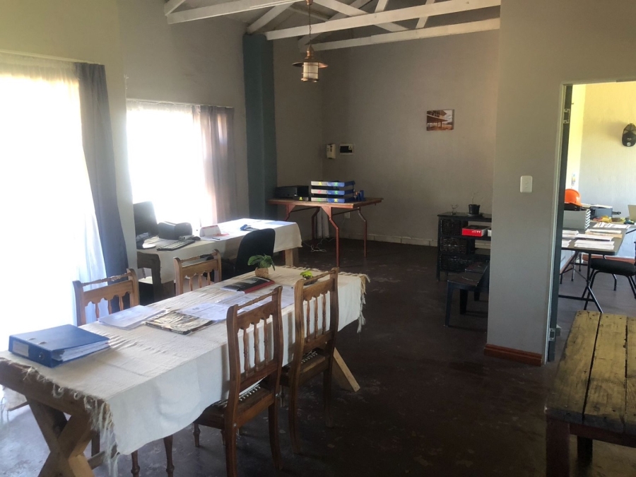  Bedroom Property for Sale in Mnandi Gauteng