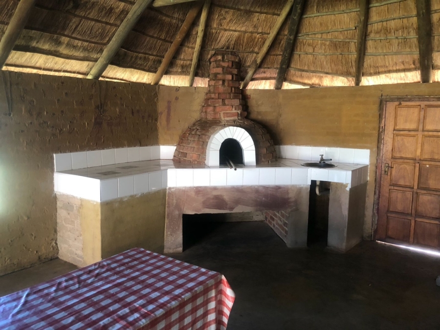  Bedroom Property for Sale in Mnandi Gauteng