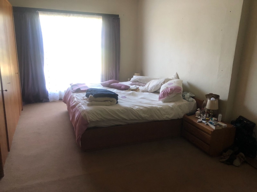  Bedroom Property for Sale in Mnandi Gauteng