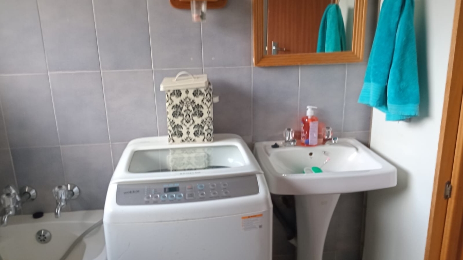 2 Bedroom Property for Sale in Pierre Van Ryneveld Gauteng
