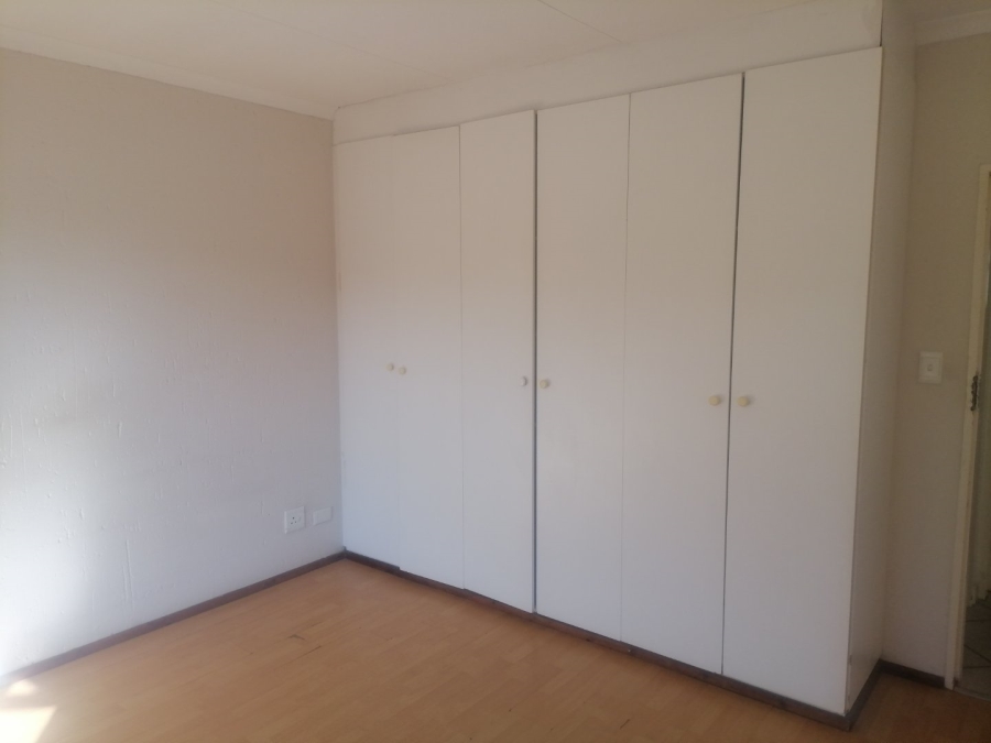 2 Bedroom Property for Sale in Beyers Park Gauteng