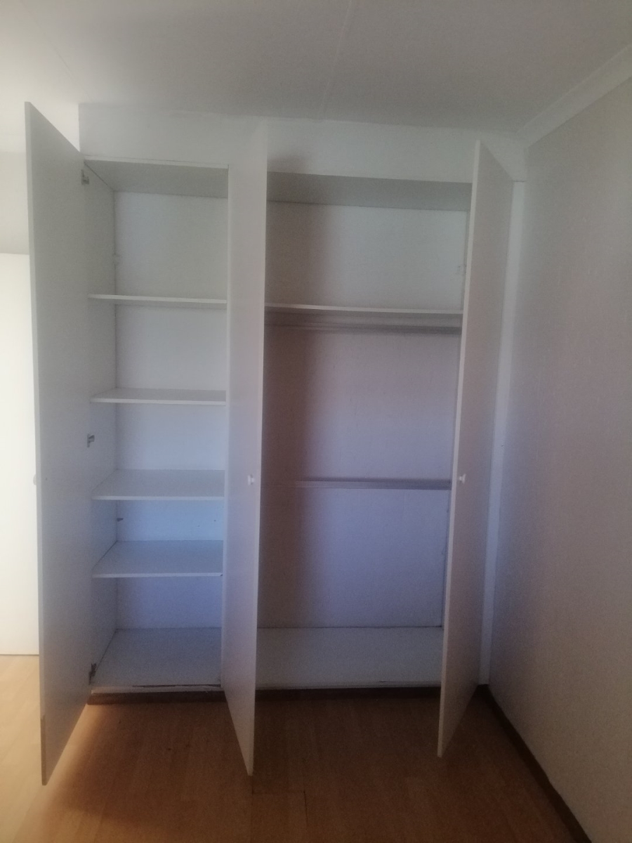 2 Bedroom Property for Sale in Beyers Park Gauteng
