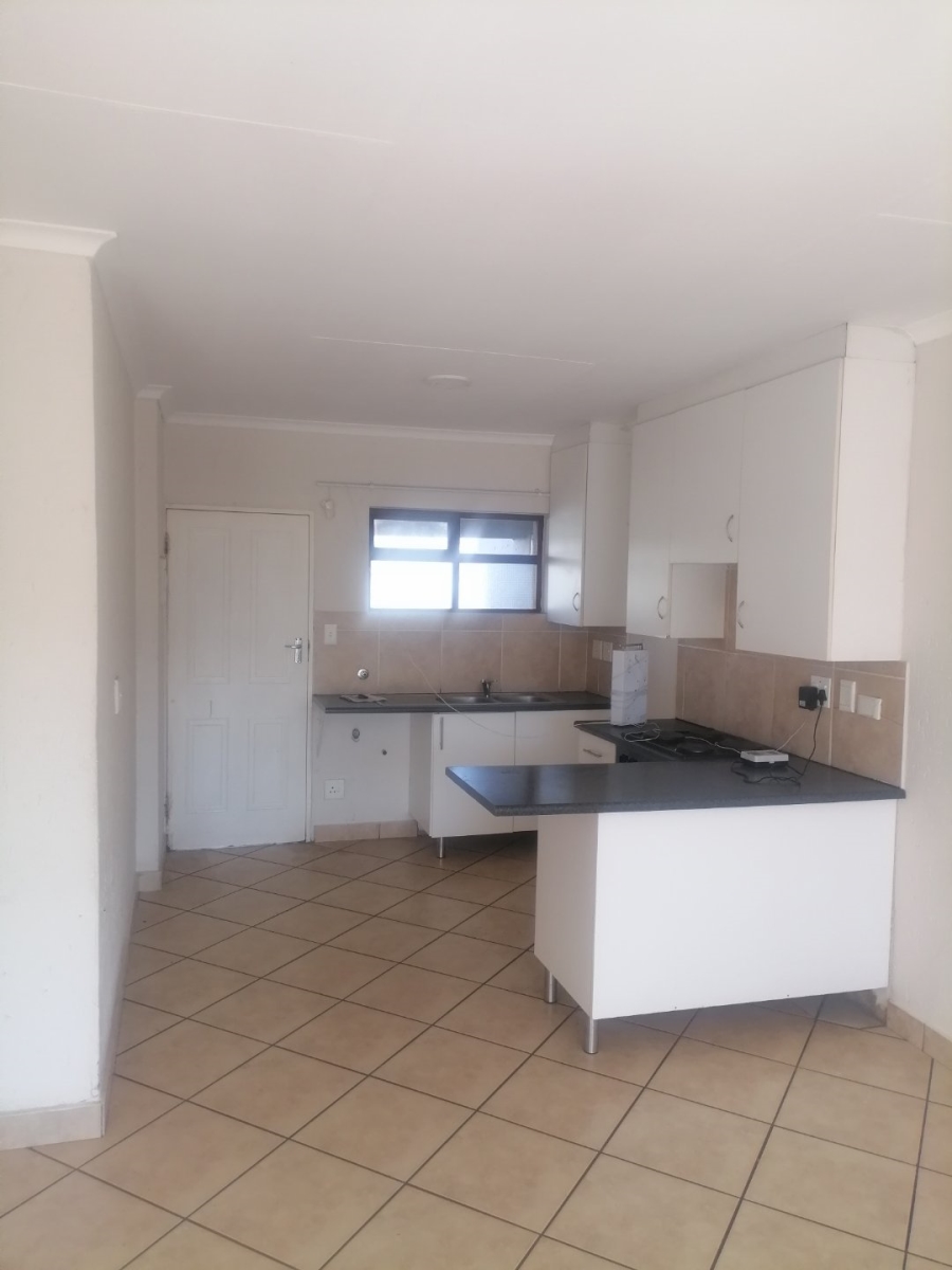 2 Bedroom Property for Sale in Beyers Park Gauteng