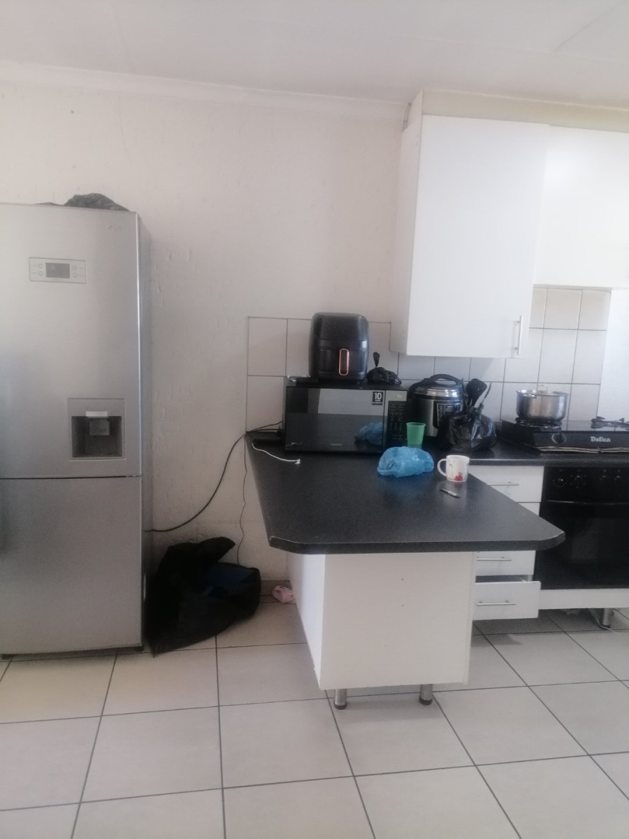 2 Bedroom Property for Sale in Beyers Park Gauteng
