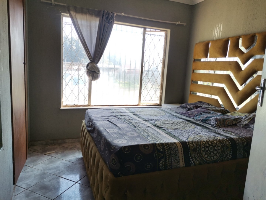 3 Bedroom Property for Sale in Dorandia Gauteng
