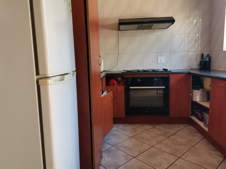 3 Bedroom Property for Sale in Dorandia Gauteng