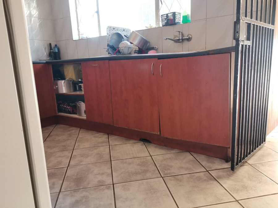 3 Bedroom Property for Sale in Dorandia Gauteng