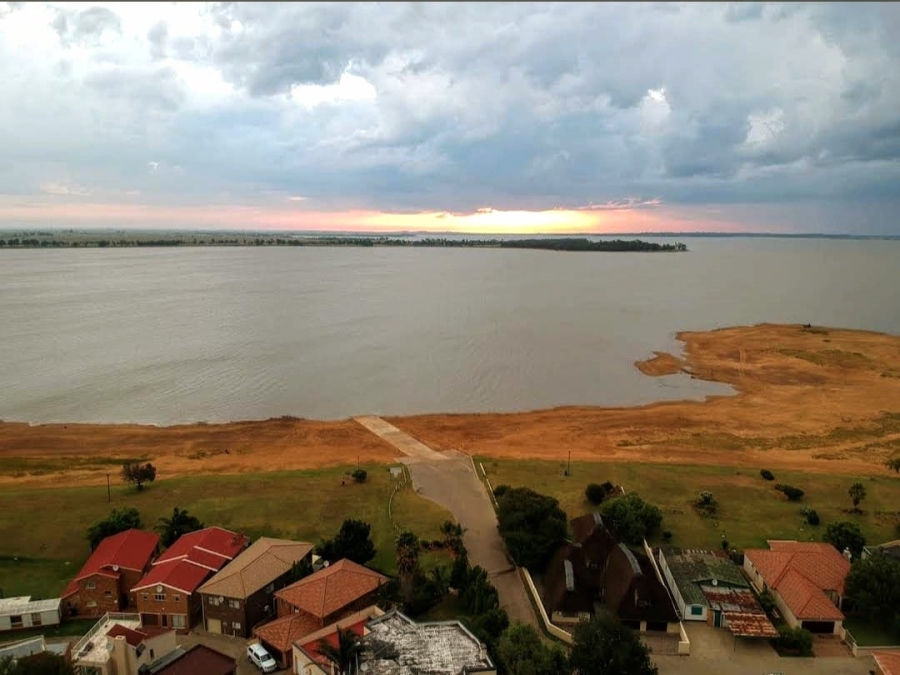 3 Bedroom Property for Sale in Misty Bay Gauteng