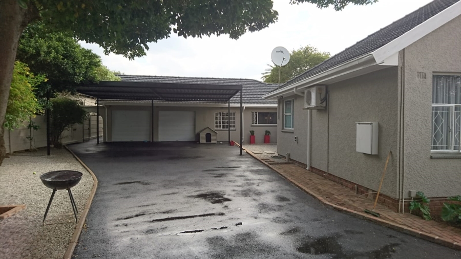 3 Bedroom Property for Sale in Edenvale Central Gauteng
