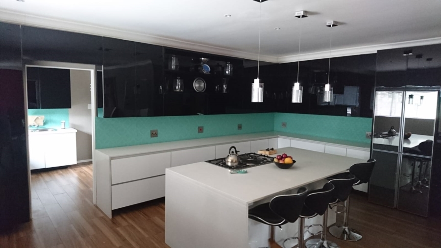 3 Bedroom Property for Sale in Edenvale Central Gauteng