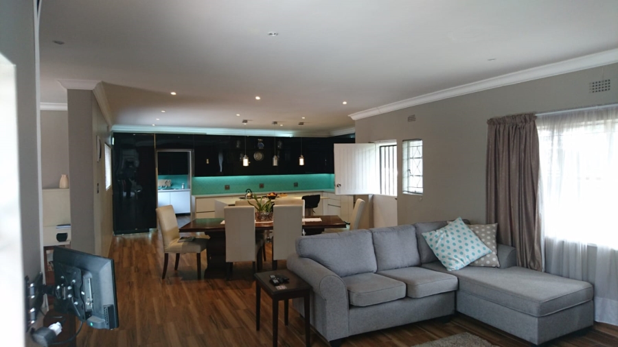 3 Bedroom Property for Sale in Edenvale Central Gauteng