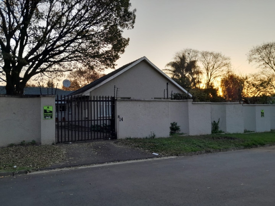 3 Bedroom Property for Sale in Edenvale Central Gauteng