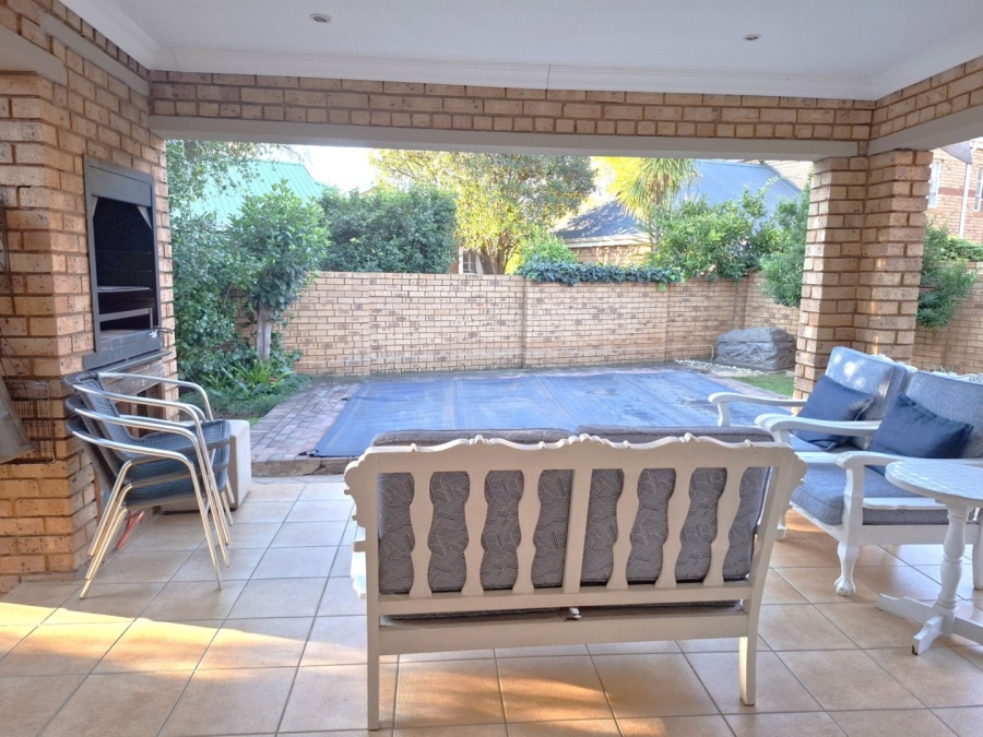 3 Bedroom Property for Sale in Clubview West Gauteng