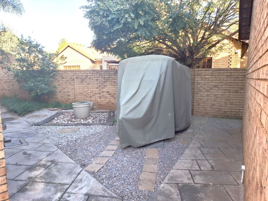 3 Bedroom Property for Sale in Clubview West Gauteng
