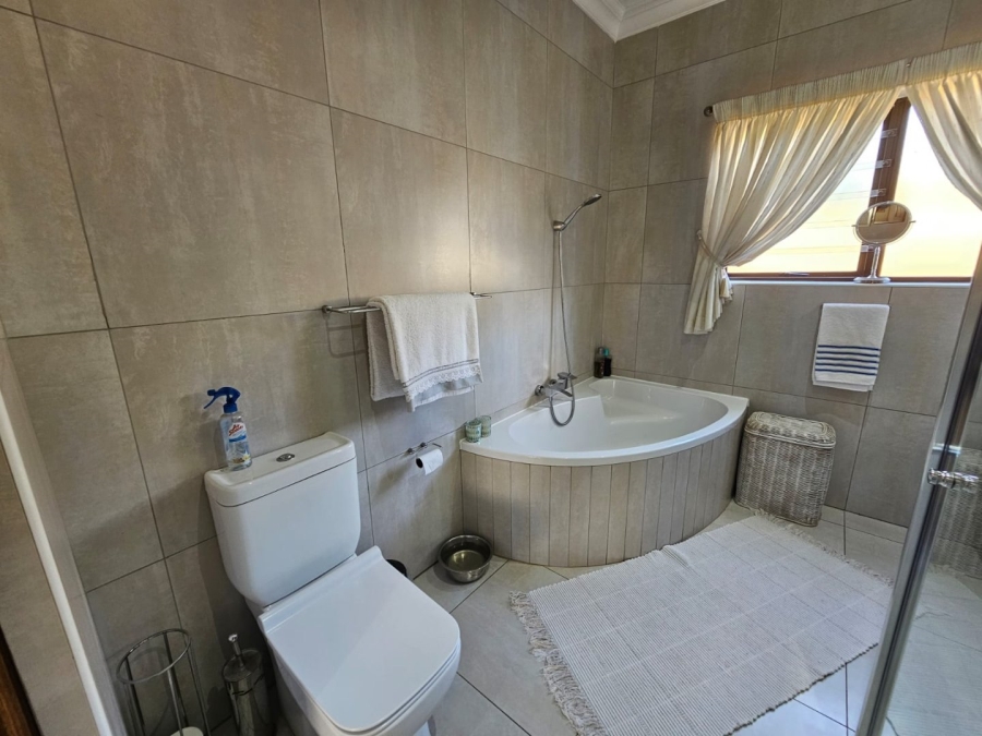 3 Bedroom Property for Sale in Montana Park Gauteng