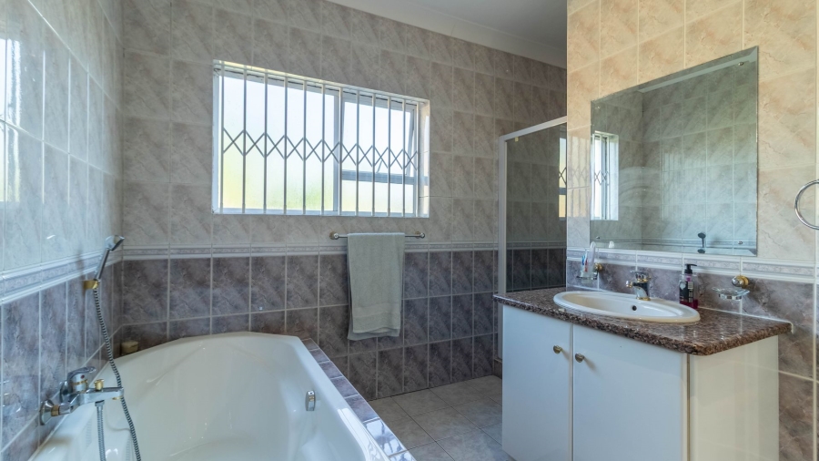 To Let 7 Bedroom Property for Rent in Observatory Gauteng