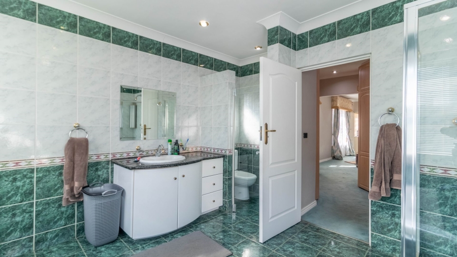 7 Bedroom Property for Sale in Observatory Gauteng