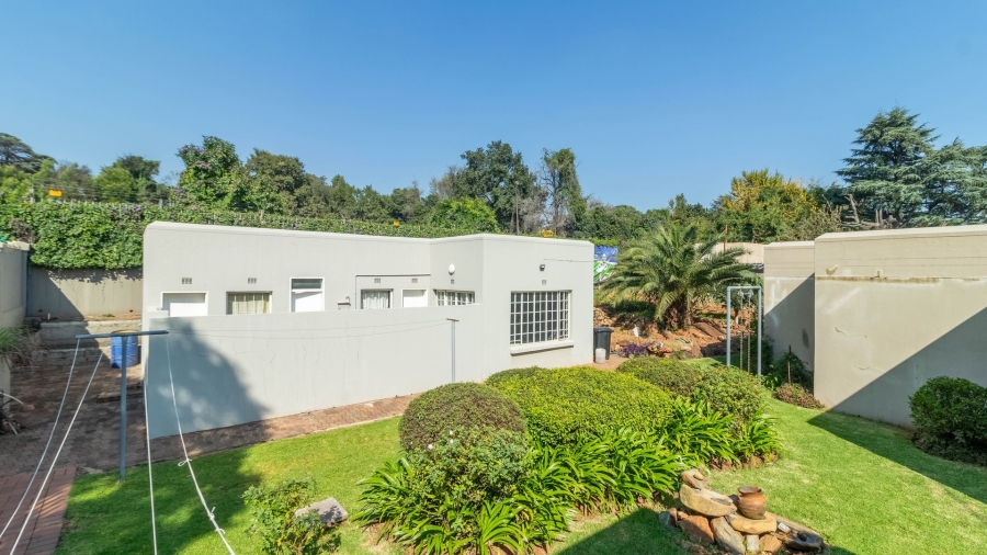 7 Bedroom Property for Sale in Observatory Gauteng