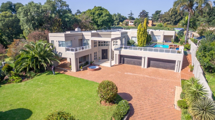 7 Bedroom Property for Sale in Observatory Gauteng