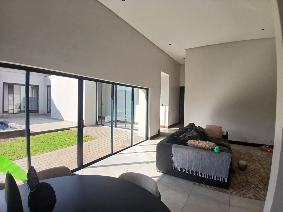 4 Bedroom Property for Sale in Midstream Estate Gauteng