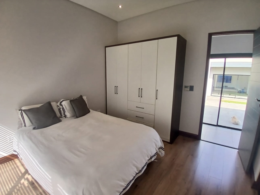 4 Bedroom Property for Sale in Midstream Estate Gauteng