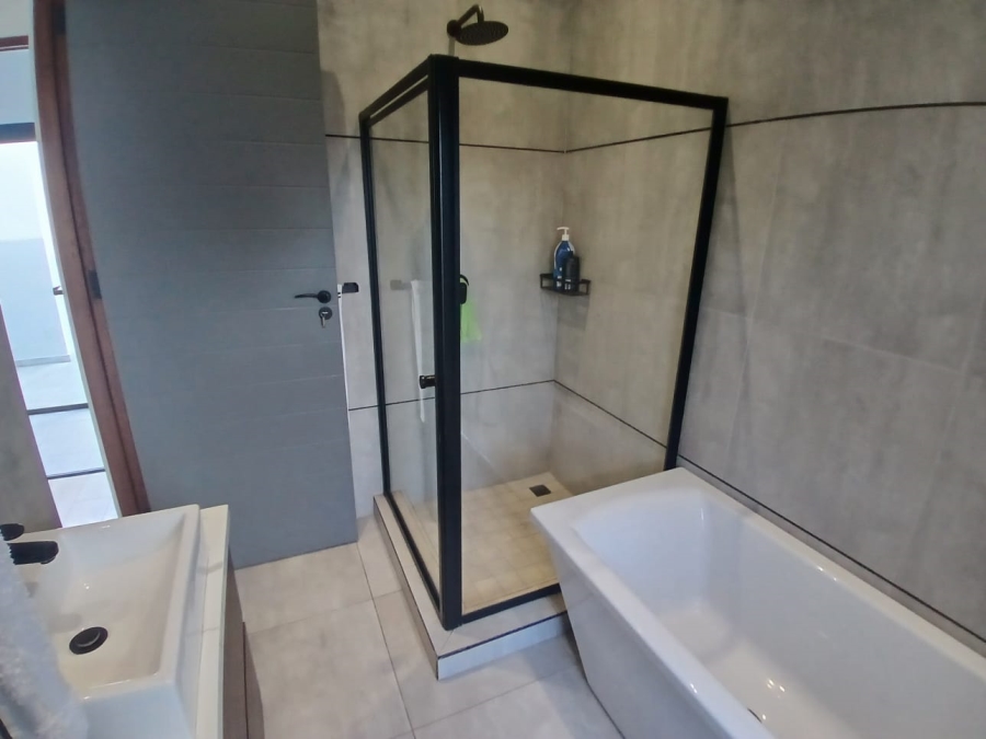 4 Bedroom Property for Sale in Midstream Estate Gauteng