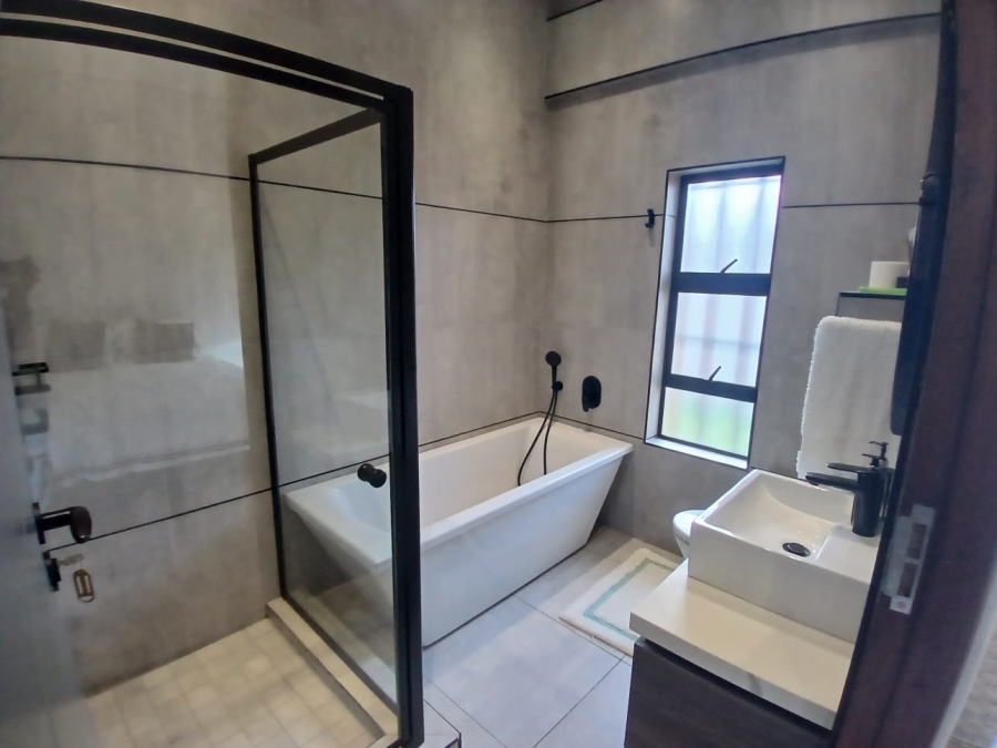 4 Bedroom Property for Sale in Midstream Estate Gauteng