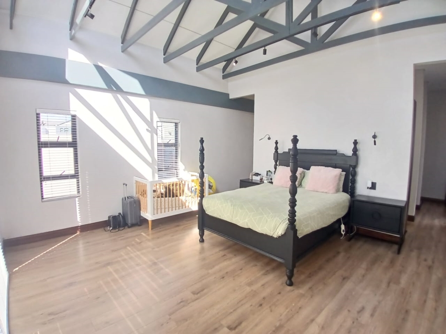 4 Bedroom Property for Sale in Midstream Estate Gauteng