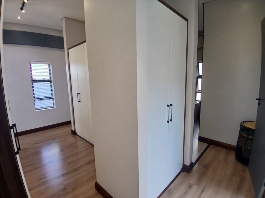 4 Bedroom Property for Sale in Midstream Estate Gauteng