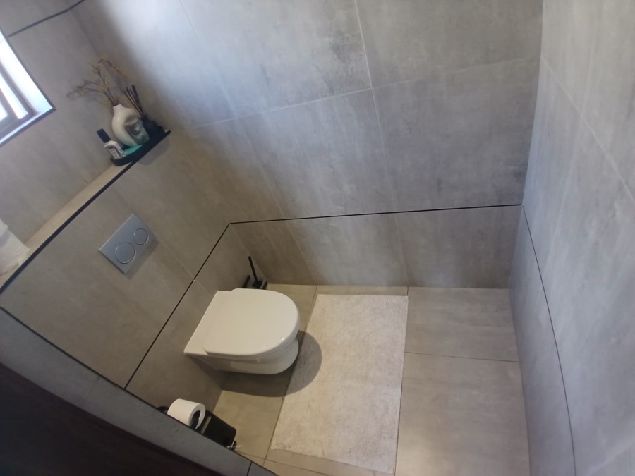 4 Bedroom Property for Sale in Midstream Estate Gauteng